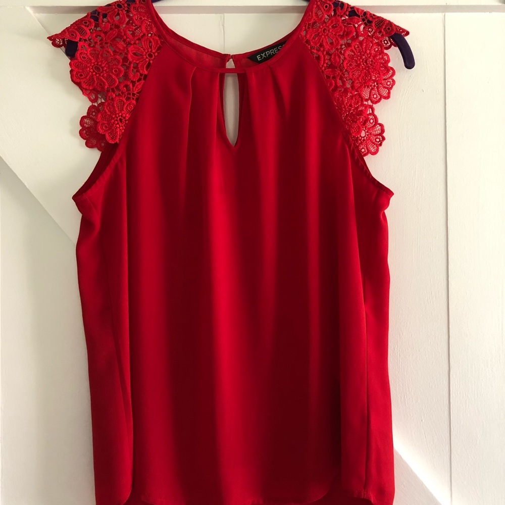 Express short sleeve crochet top